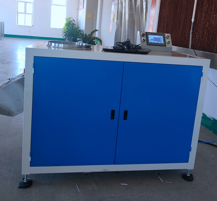 Nanjing Pege spin trim deflashing machine