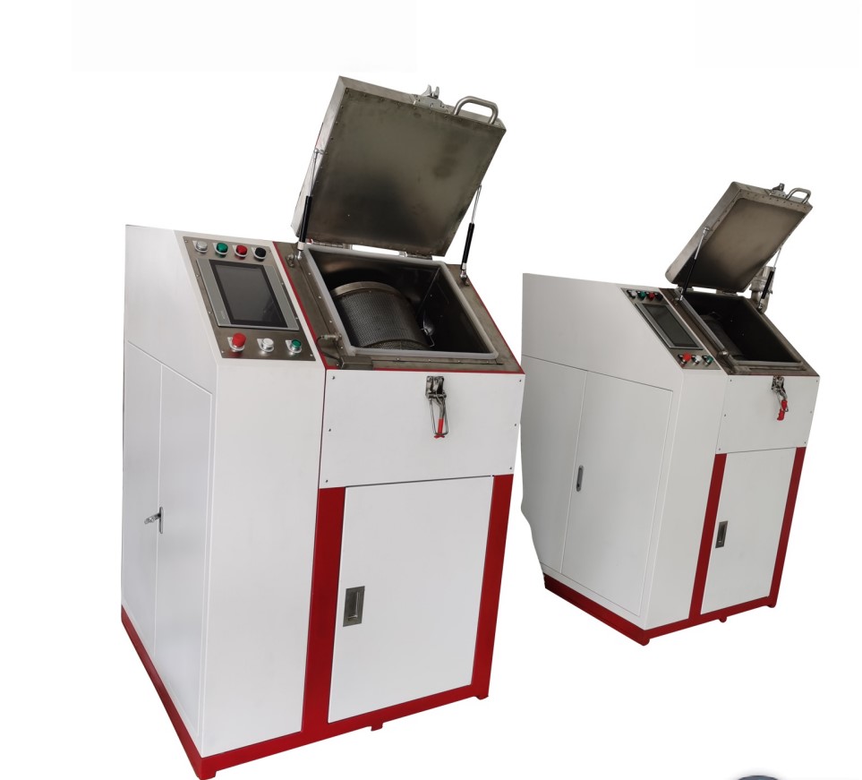 Deux ensembles de machines d'ébavurage cryogéniques PG-40T expédiés à Chennai, en Inde, pour les clients du secteur du caoutchouc